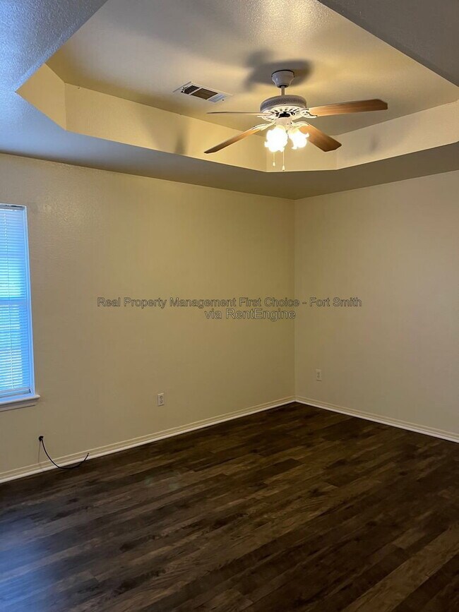 Building Photo - 3509 Price Cir