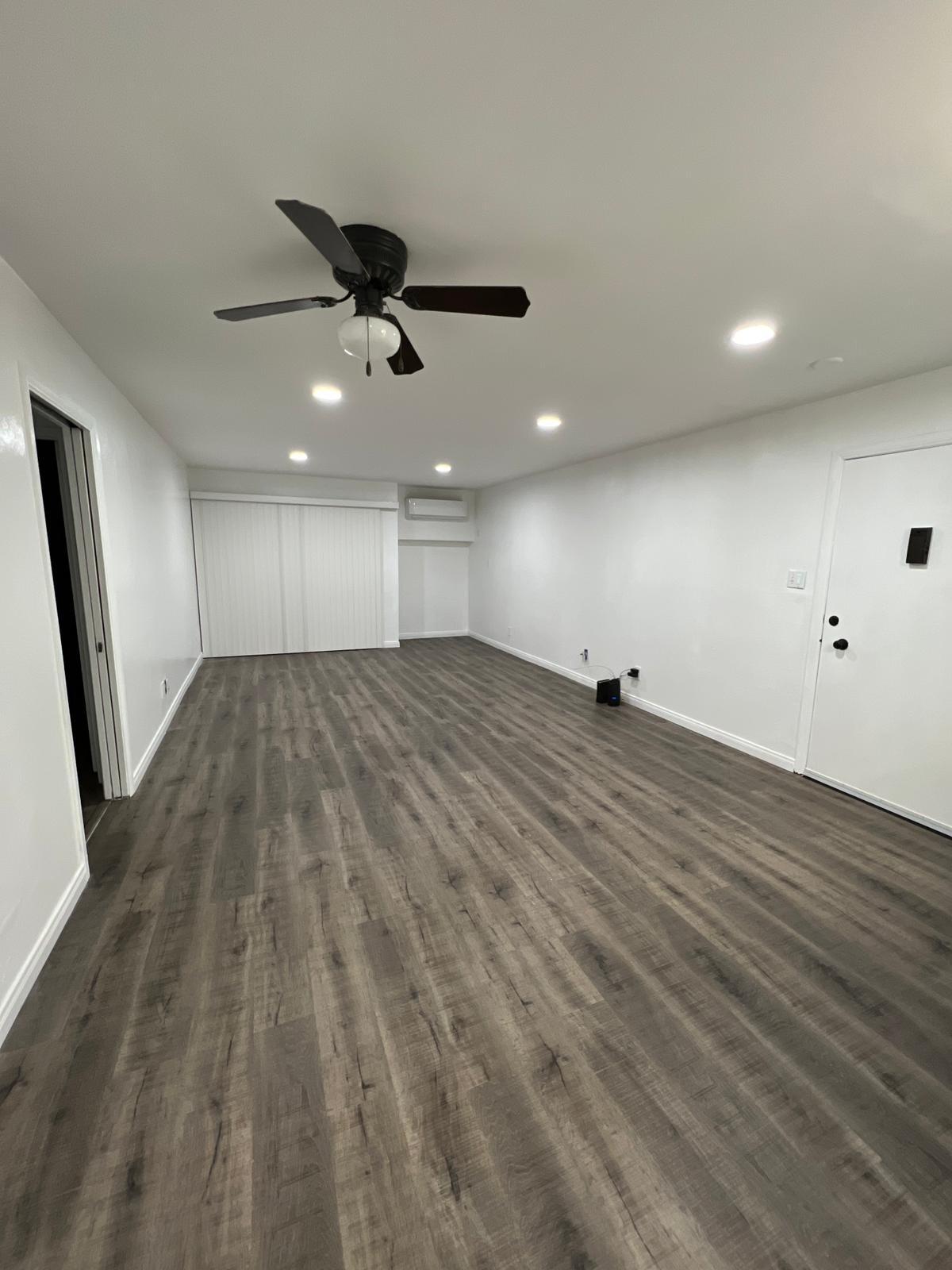 Building Photo - 12014 Kling St