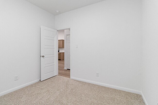 Building Photo - 6 Weeks Free Move-In Special! Brand New 3 Bed / 2 Bath Home – Modern Kitchen + Private Yard