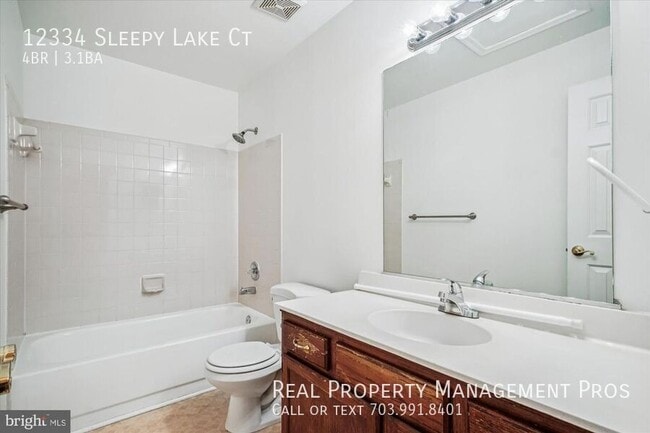 Building Photo - 12334 Sleepy Lake Ct