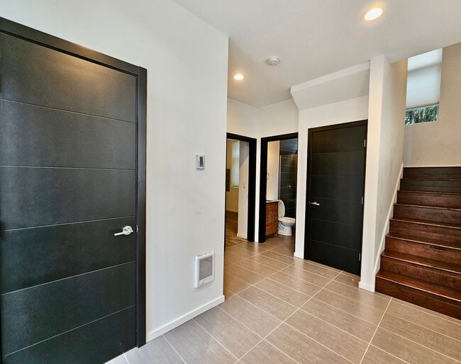 Building Photo - Great Home For Rent