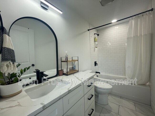 Building Photo - 50 Ashburton St