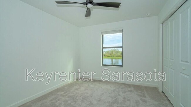 Building Photo - 4873 Seafoam Trl