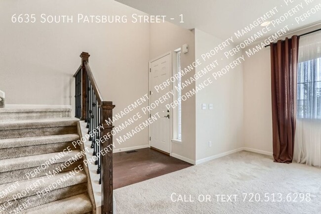 Building Photo - Beautiful Beacon Point Townhome