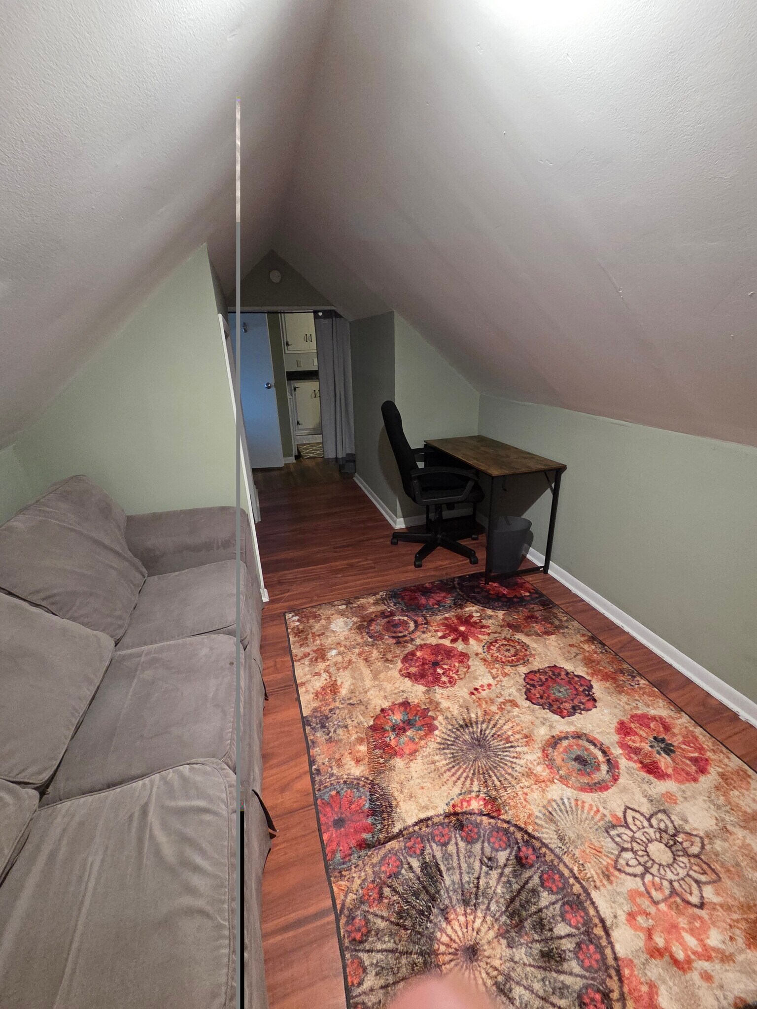 Building Photo - 335 Shakopee Ave E