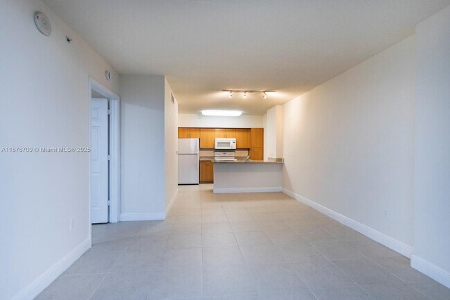 Building Photo - 2350 SW 27th Ave
