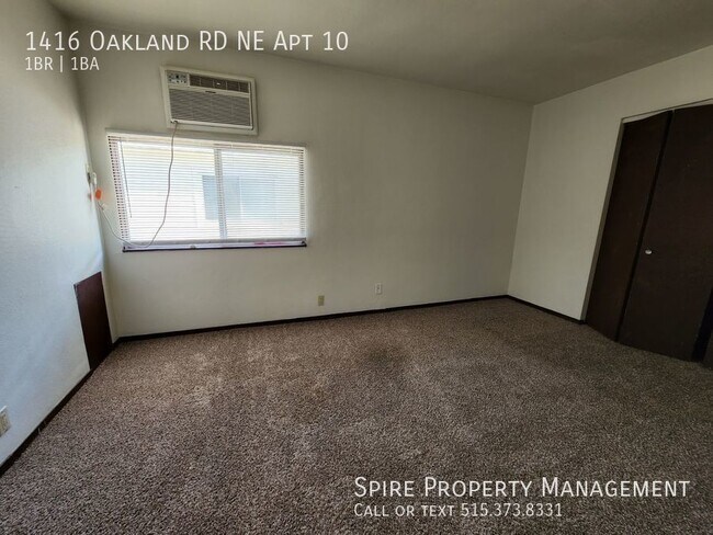 Building Photo - NE 1 Bedroom, Private Entry Small Pets Wel...