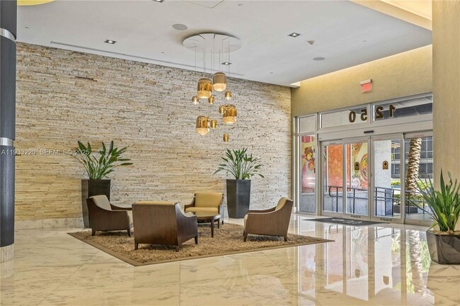 Building Photo - 1250 S Miami Ave