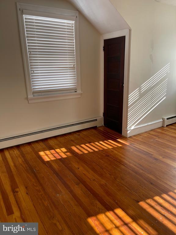 Building Photo - 322 McKinley Ave