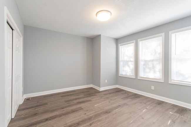 Building Photo - Gorgeous ~ Spacious ~ Brand New 3 Bedroom ...
