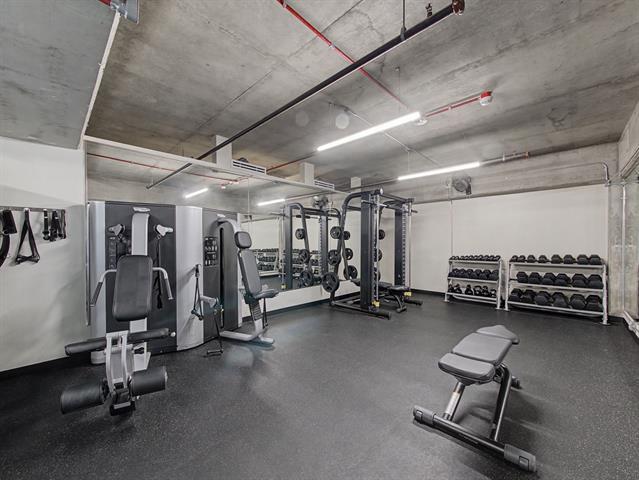 Building Photo - 1999 McKinney Ave