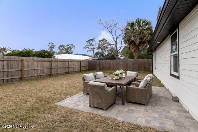 Building Photo - 10036 Delano Dr N