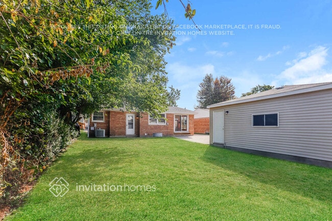 Building Photo - 10024 Mulberry Ave