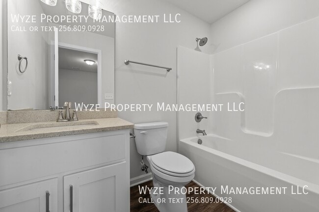 Building Photo - 283 Shubert Dr