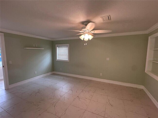 Building Photo - 10659 108th St N