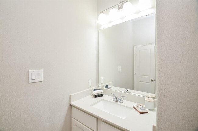 Building Photo - 4515 Primrose Valley Ln