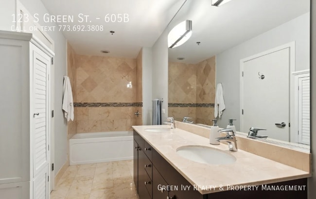 Building Photo - Beautiful West Loop Condo for Rent with Br...