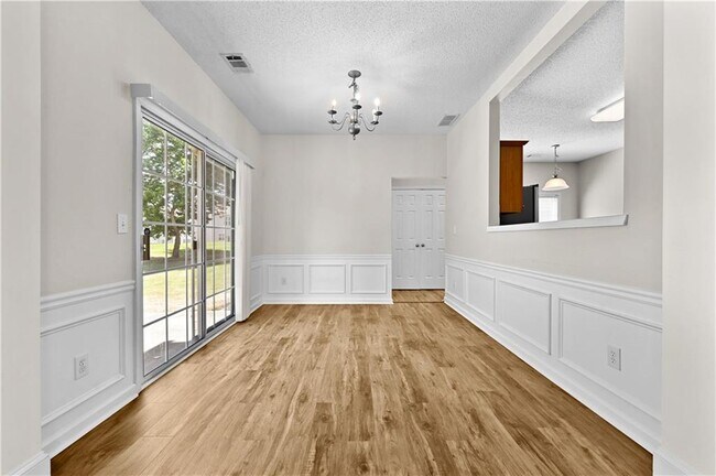 Building Photo - 9005 Ruel Ln