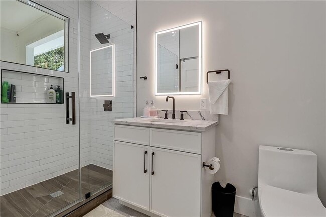 Building Photo - 1111 W Annie St