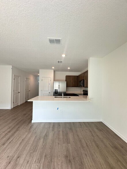 Building Photo - 31206 Midnight Sun Wy