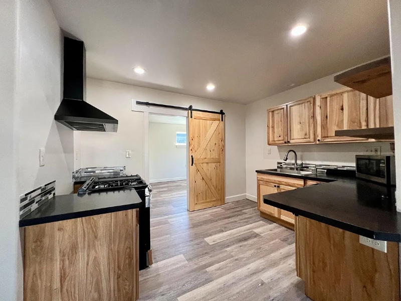 Building Photo - 61555 SE Alstrup Rd