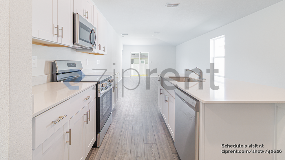 Building Photo - 4637 SW 84th St Rd