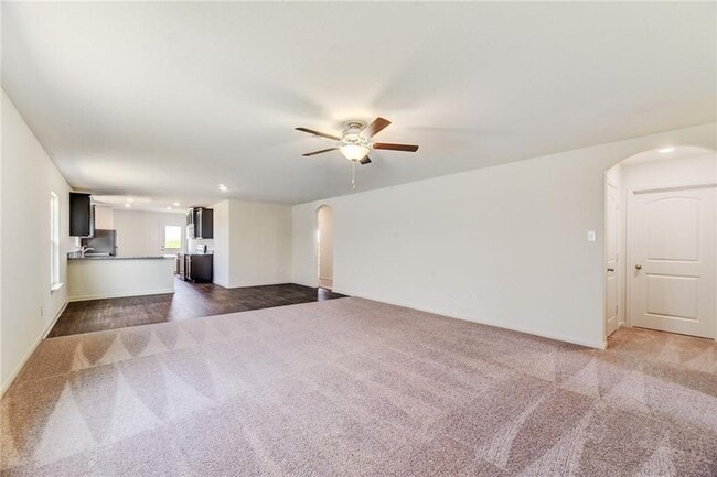 Building Photo - 18312 Speculator Ln