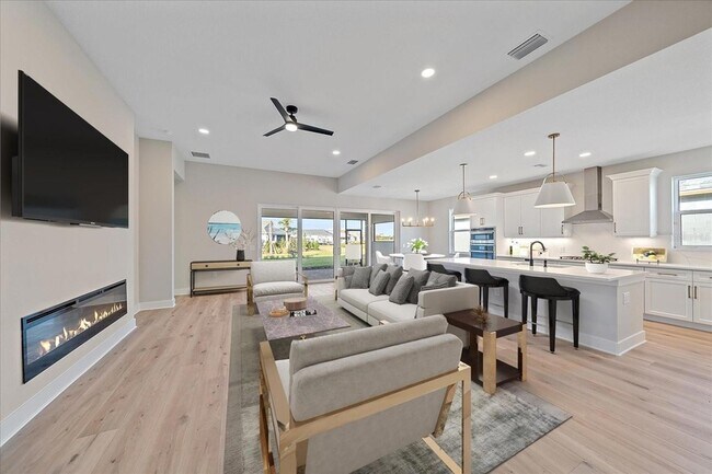 Building Photo - 8387 Windbound Ct