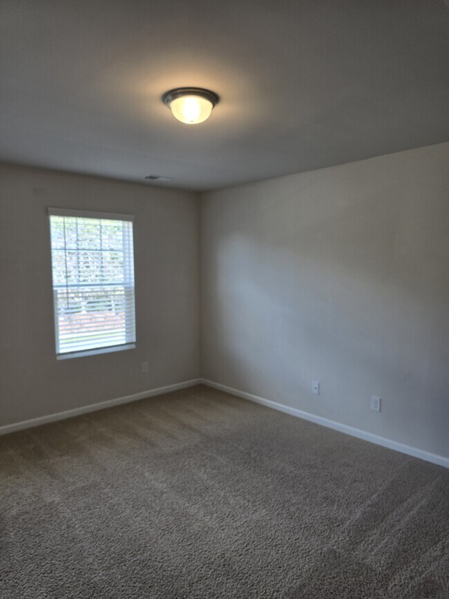 Building Photo - 1118 Glen Marley Dr