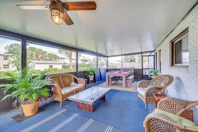 Building Photo - 9 Francis St