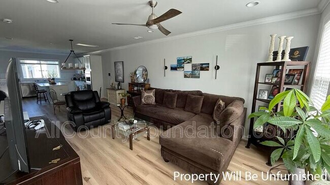 Building Photo - 612 Southview Ln