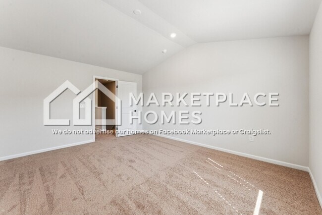 Building Photo - 3402 Saddlebred Dr