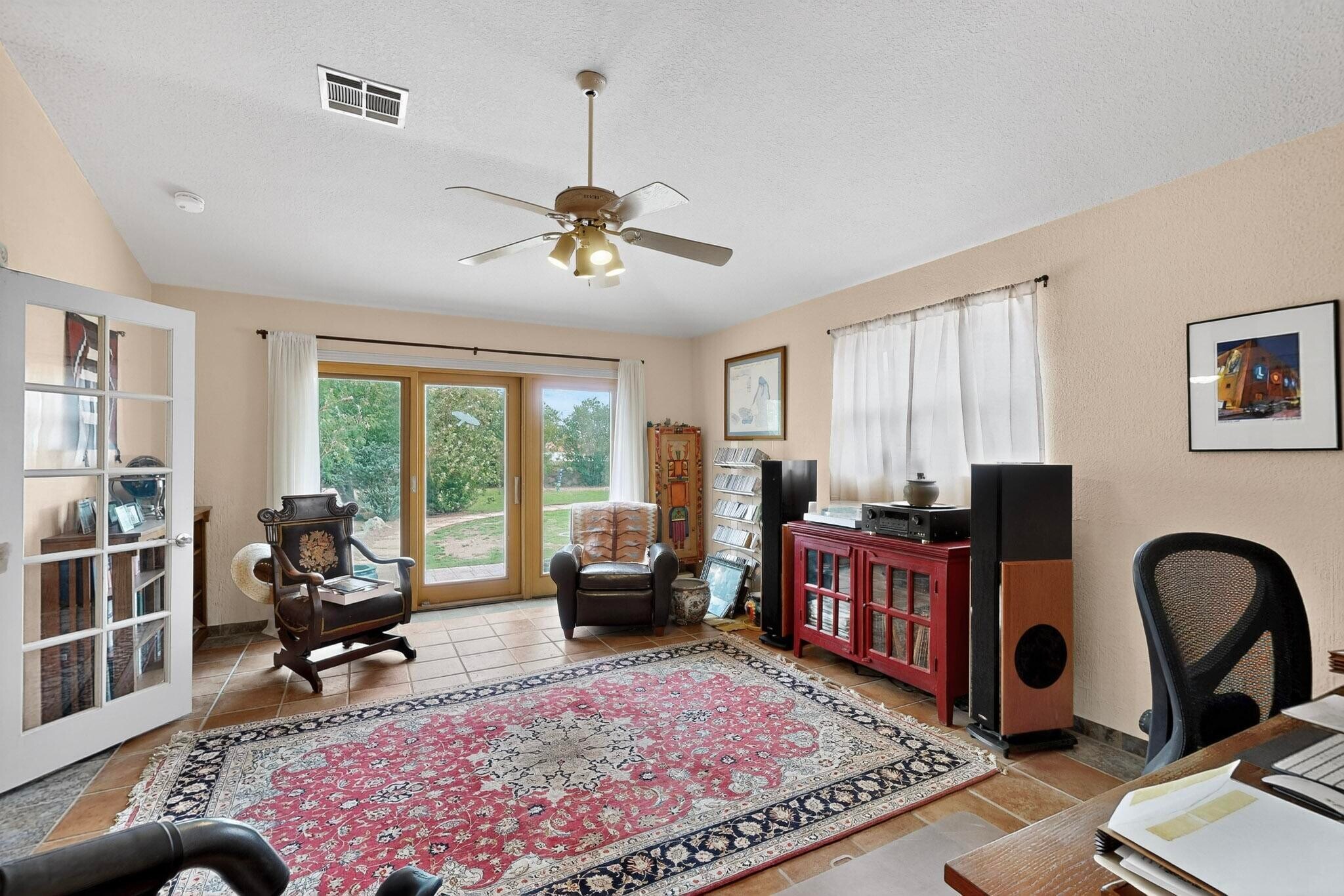 Building Photo - 2004 Vista Lejano