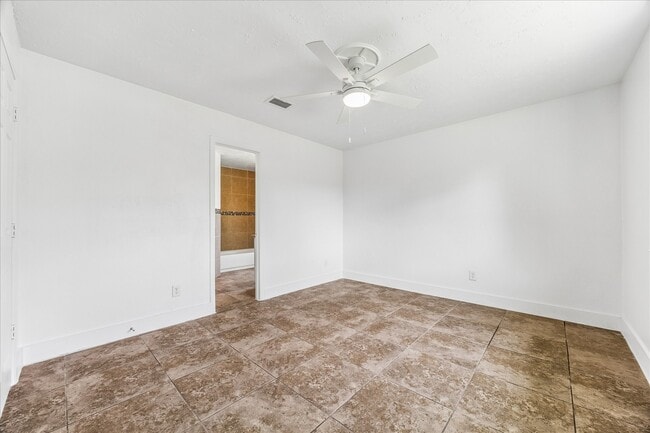 Building Photo - 10111 Limewood Ln