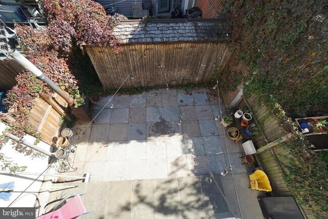 Building Photo - 1707 N Howard St