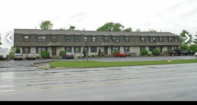 Primary Photo - 1260 Loudon Rd