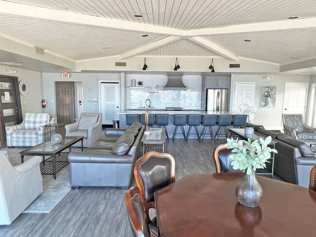 Building Photo - Great 2 Bdrm 2 Bath Condo in Lake Dallas Tx