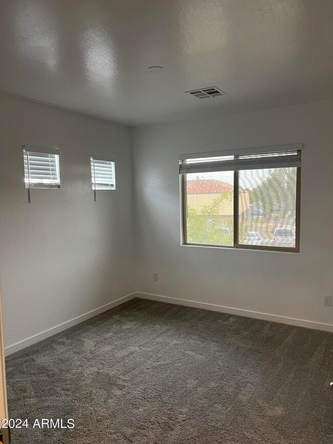 Building Photo - 6035 W Camino San Xavier