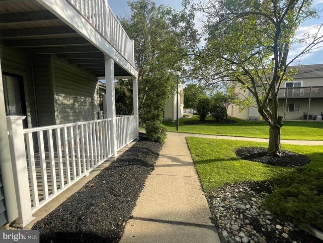 Building Photo - 907 Gregorys Way