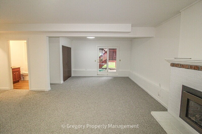 Building Photo - 13508 131st Pl NE