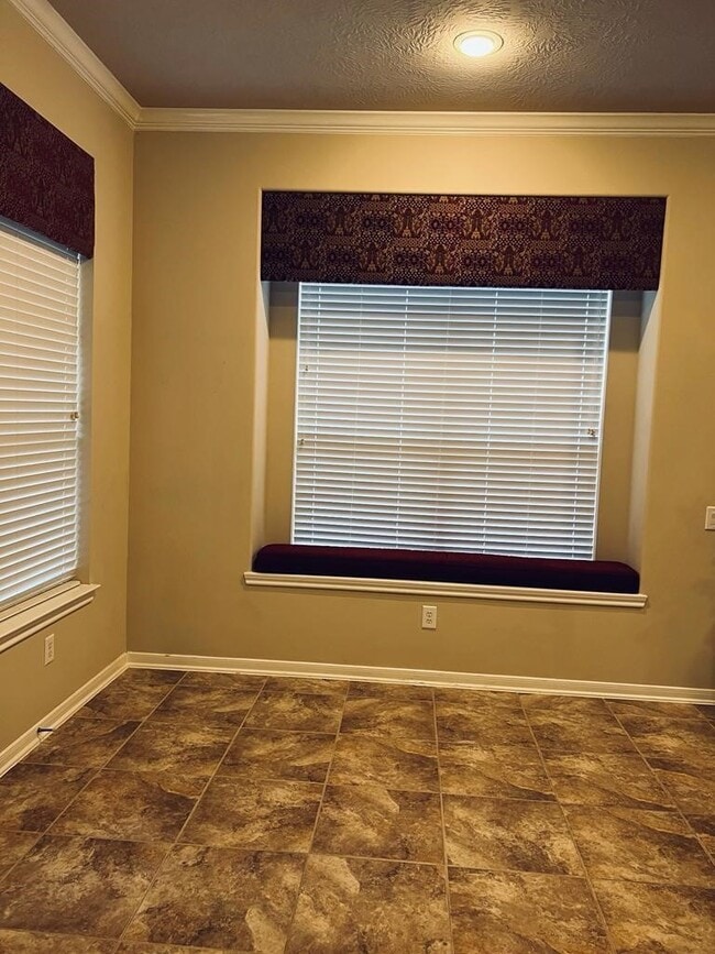 Building Photo - 5235 Valley Bluff Ln