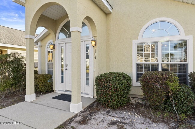 Building Photo - 104 White Cap Wy