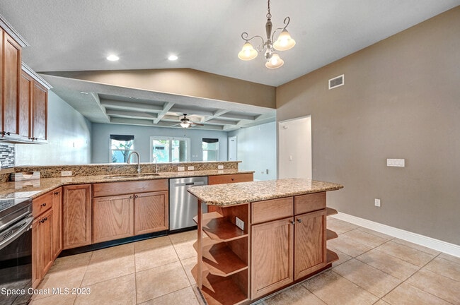 Building Photo - 1202 Becket Pl