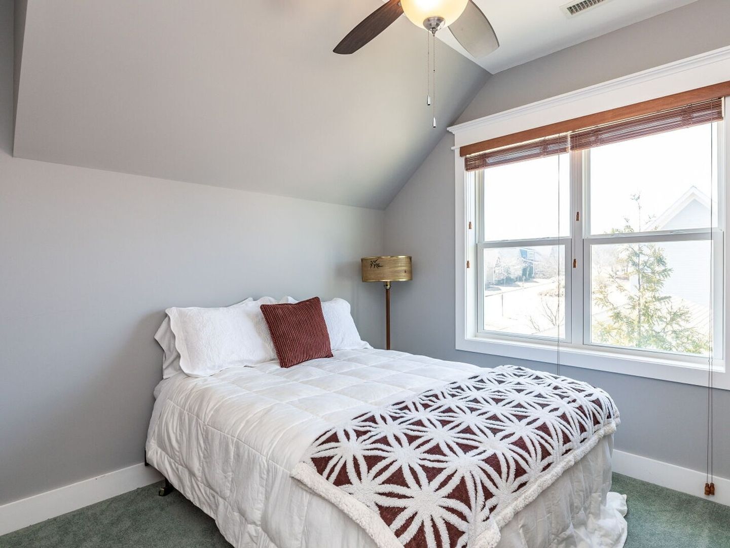 Building Photo - 1980 Great Ridge Pkwy