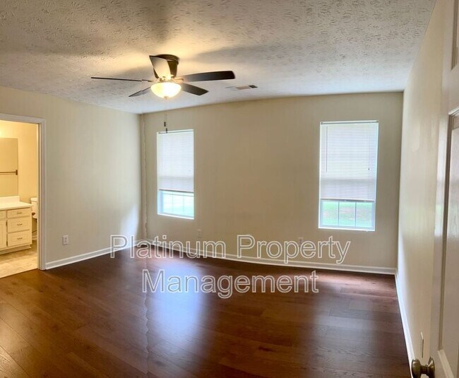 Building Photo - 1022 Windsor Dr