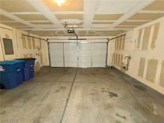 Building Photo - 11225 Sandrone Ave
