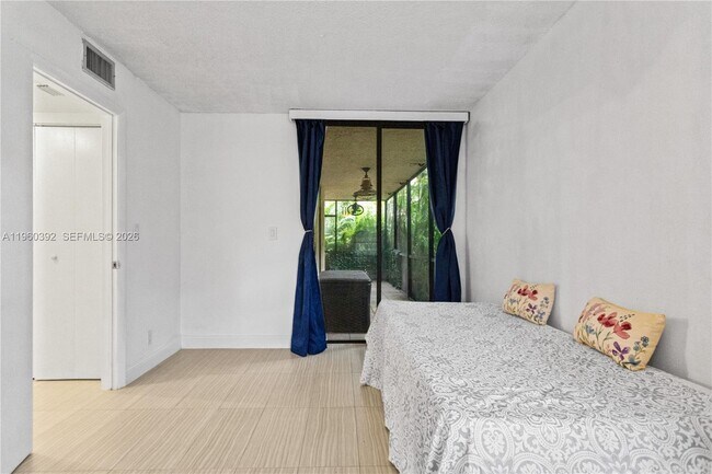 Building Photo - 10401 W Broward Blvd