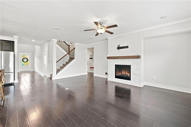 Building Photo - 901 Cedar Wing Terrace