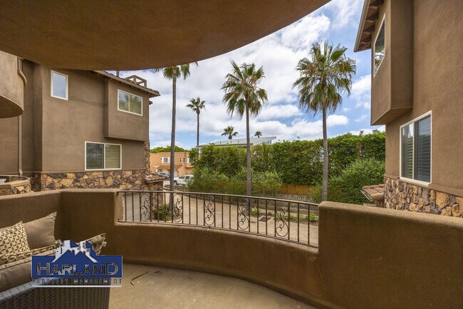 Building Photo - 760 Bonair Pl