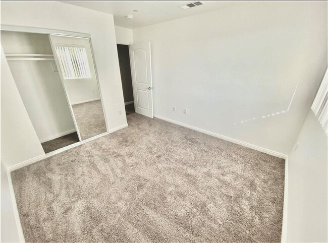 Building Photo - BROADWAY(10617)